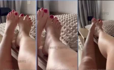 White Fairy very hot showing the beautiful legs